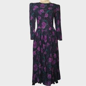 Vintage 80s Betsey’s Things Purple Floral Paisley Maxi Dress